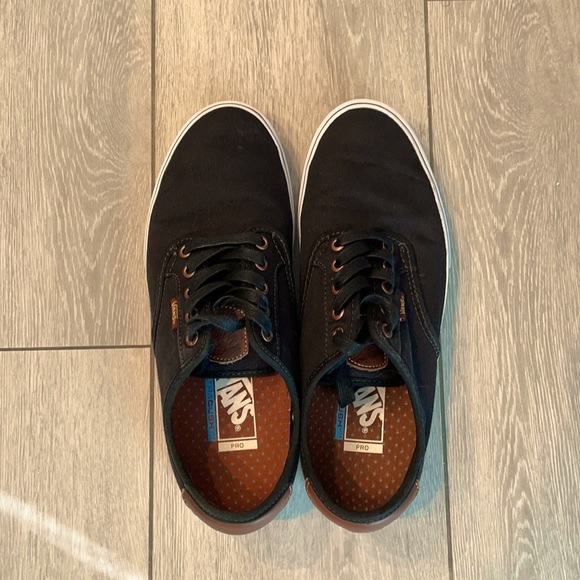 Vans Other - Vans Chima Ferguson Pro Sneakers